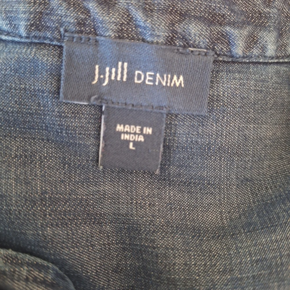 J. Jill Blue Embroidered Blouse - Picture 2 of 11